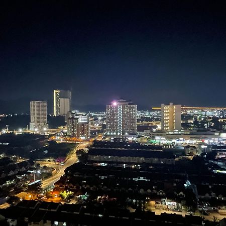 Apartament NEW 6Pax SOHO Near USM&SPICE ARENA&AIRPORT Bayan Lepas Zewnętrze zdjęcie